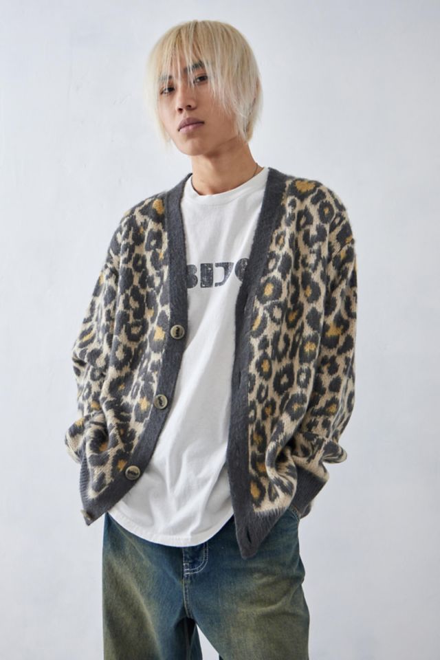 Leopard turtleneck hot sale urban outfitters