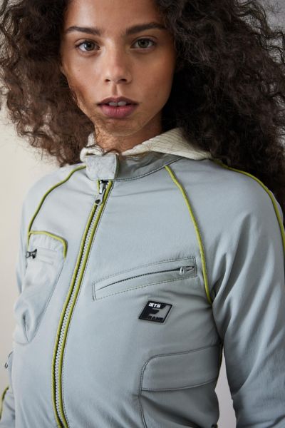 iets frans... Cropped Tech Jacket