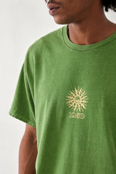 UO Green Ascending Sunrise Tee