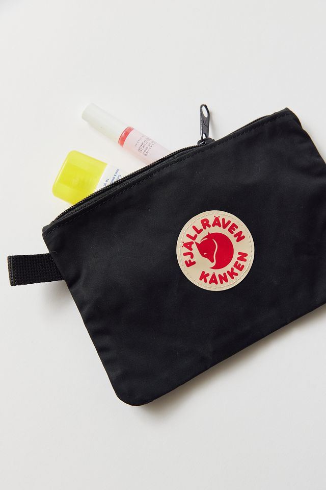 Kånken Gear Pocket Pouch Urban Outfitters Women Accessories Bags Toiletry Bags 