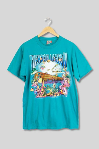 Vintage Disney Typhoon Lagoon T Shirt | Urban Outfitters