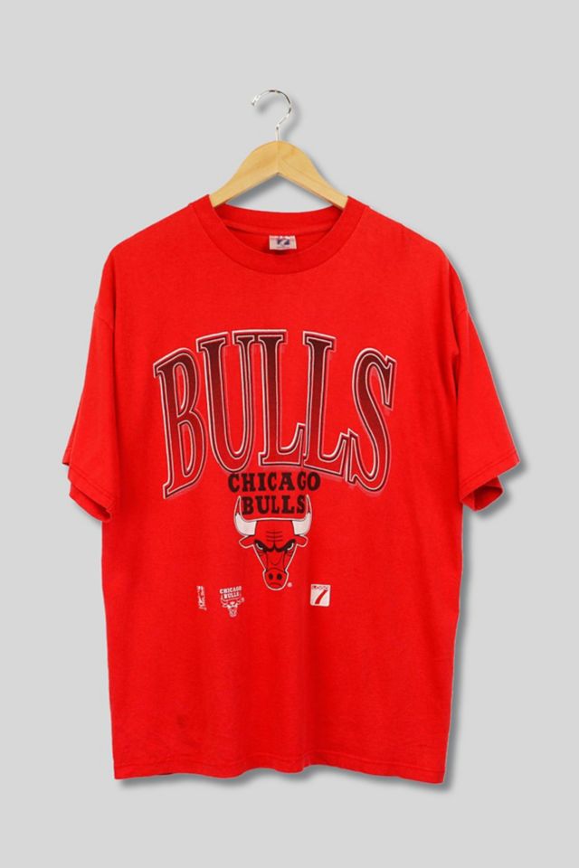 🏀 Vintage NBA Chicago Bulls Clothing – The Throwback Store 🏀