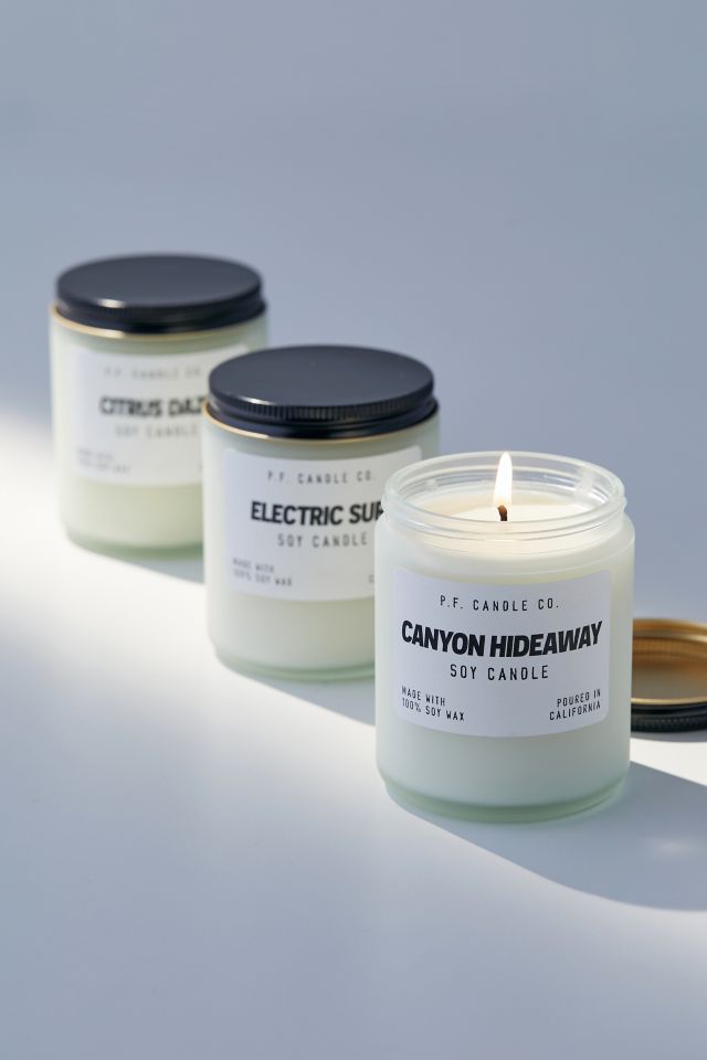 P.F. Candle Co. EU  Electric Surf Soft Focus Soy Candle