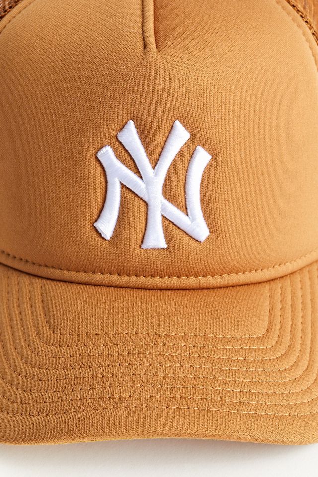 Urban Outfitters Mlb Rhinestone Trucker Hat In New York,at in