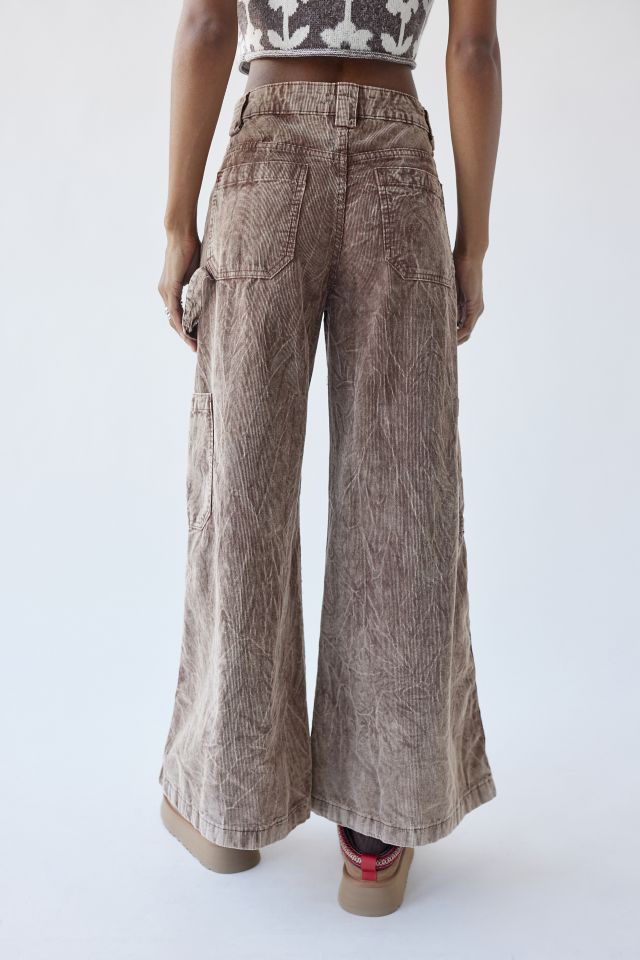 BDG Corduroy Extreme Wide-Leg Cargo Pant | Urban Outfitters