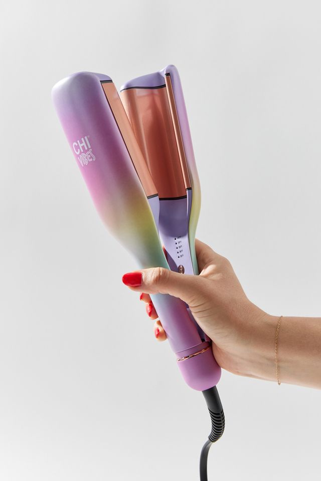 CHI Vibes “Colossal Waves” Multifunctional Hairstyling Waver | Urban  Outfitters Canada