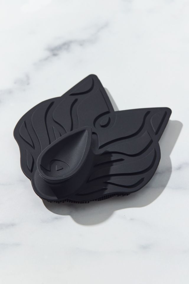 Black Wolf Body Scrubber #1