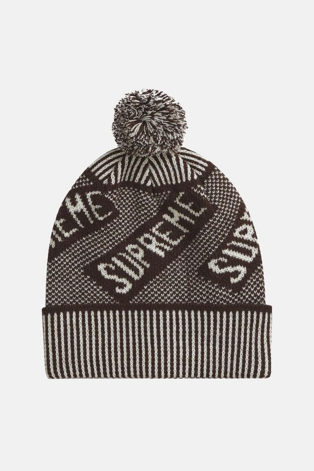 Supreme Banner Beanie | Urban Outfitters