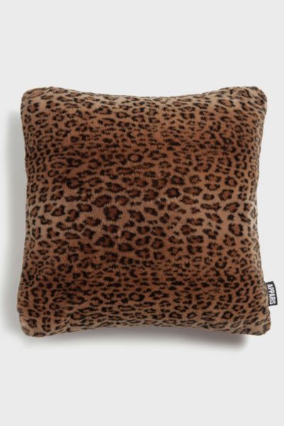 Apparis Brenn Faux Fur Pillowcase In Leopard At Urban Outfitters