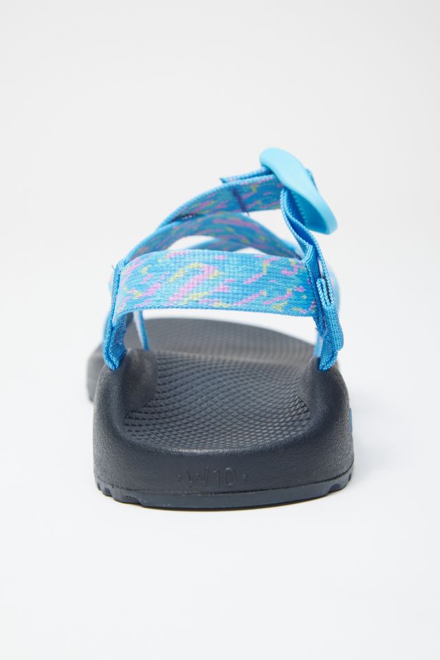 Chacos urban online outfitters