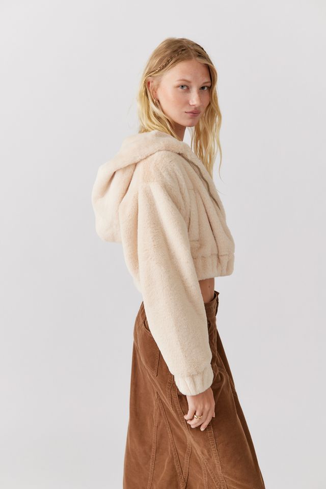 UO Arina Faux Fur Cropped Jacket #4