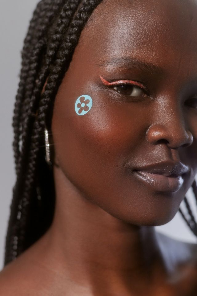 Kohl Kreatives Quickie Stickies Makeup Stencils Set | Urban Outfitters