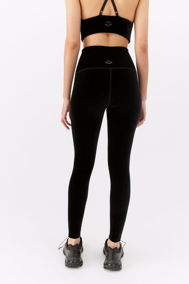 Urban Outfitters Beyond Yoga High-Waisted Midi Legging