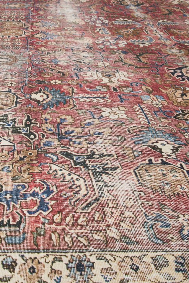 Vintage Merlot Multi-Color Synthetic Easy Care Area Rug 2'-3" x 3'-9"