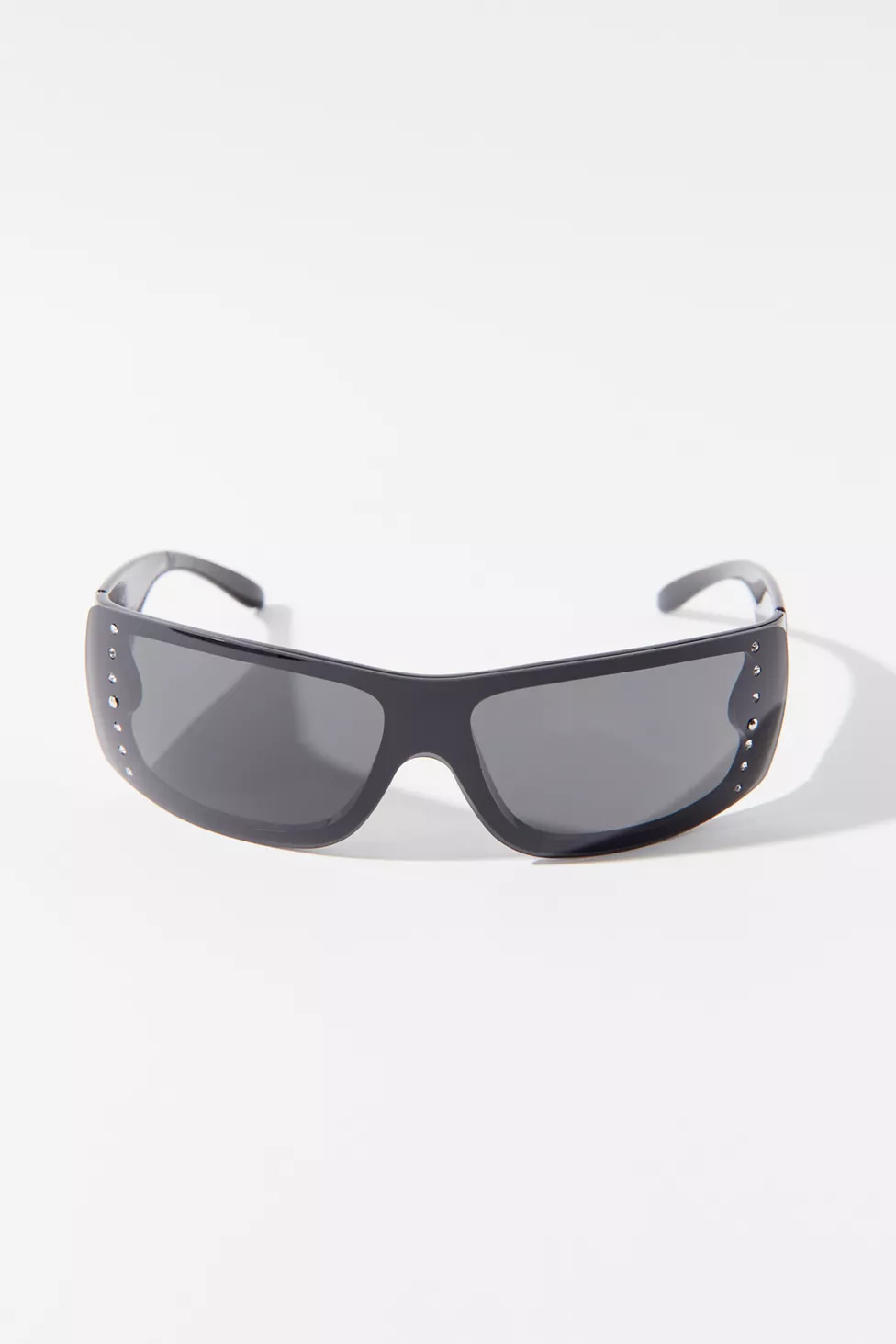 urbanoutfitters.com | Roxanne Shield Sunglasses