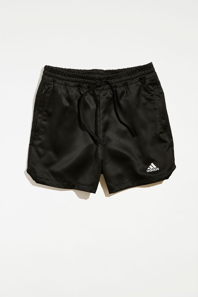 adidas XPRESS Short | Urban Outfitters