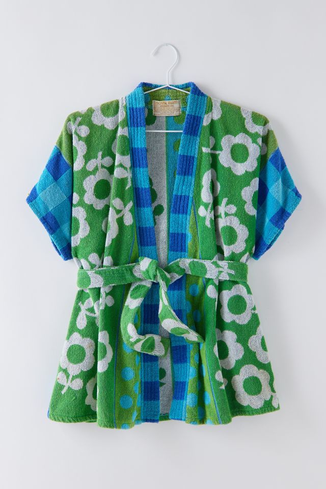 Vintage Floral Terrycloth Robe | Urban Outfitters Canada