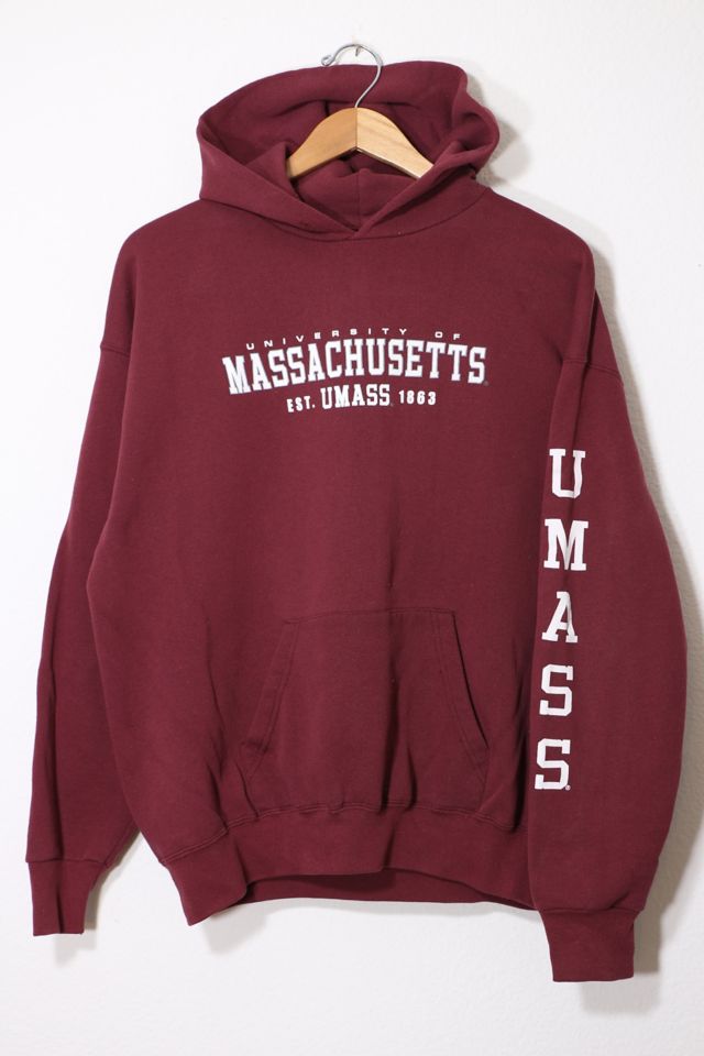 Vintage umass sweatshirt sale