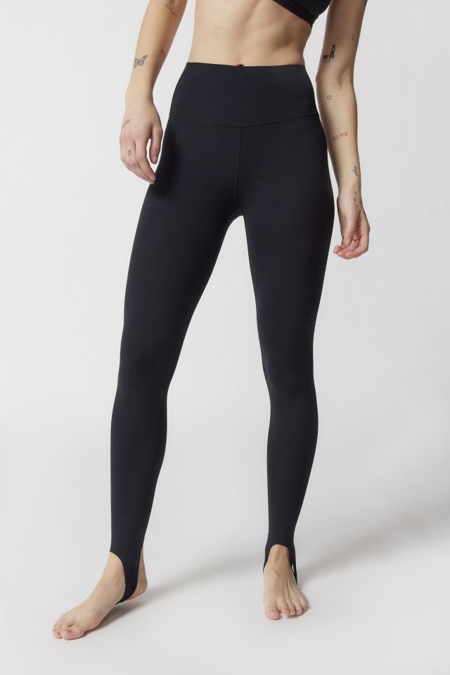 Splits59 Dual Airweight Legging in Black & Creme