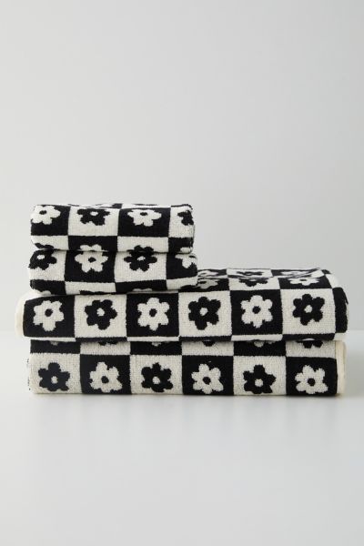 Slowtide Gigi Towel In Black/white At Urban Outfitters