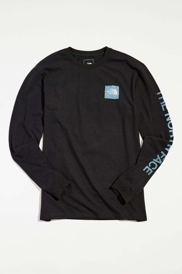 The North Face Logo Play Long Sleeve Tee | Urban Outfitters