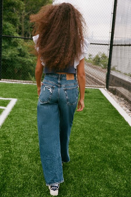 Women's Baggy Jeans