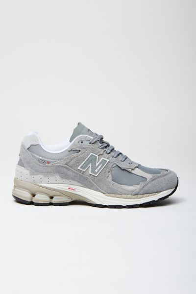 New Balance 2002r Protection Pack Sneaker In Grey