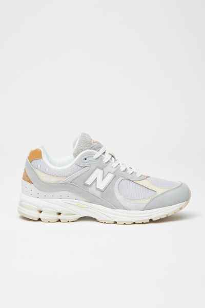 New Balance 2002r Sneaker In Light Grey