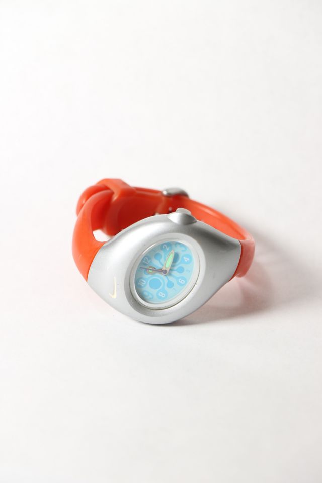 Nike on sale watch analog