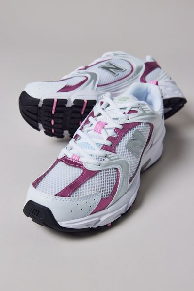 NEW BALANCE WOMEN'S 530 SNEAKER IN WHITE WITH PINK SUGAR AND SILVER METALLIC, WOMEN'S AT URBAN OUTFITTERS 