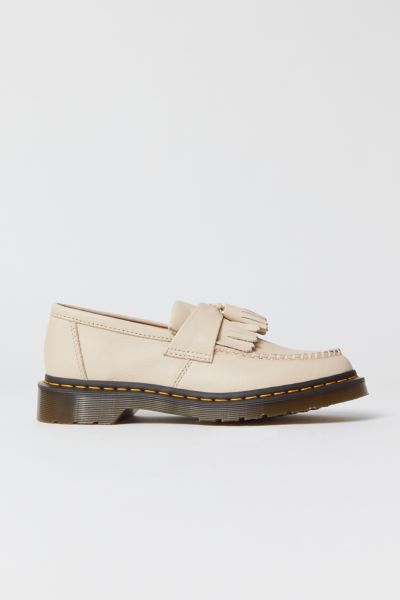 Dr. Martens' Adrian Virginia Leder Tassel Loafer In Parchment