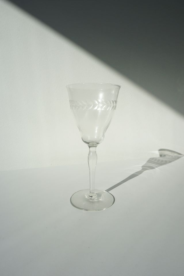 Vintage Etched Wine Glass