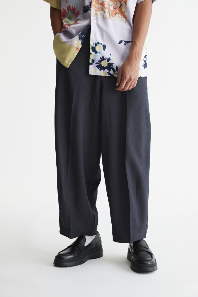 Urban outfitters hot sale pleated pants