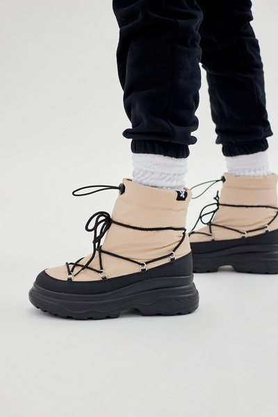 KOI Drift Watch Boot | Urban Outfitters