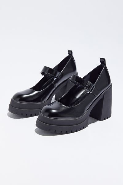 Heels + Wedges for Women | Urban Outfitters Canada