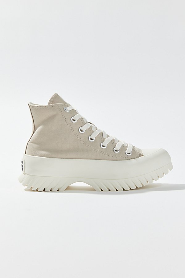CONVERSE CHUCK TAYLOR ALL STAR LUGGED 2.0 PLATFORM SNEAKER IN BEACH STONE, WOMEN'S AT URBAN OUTFITTERS