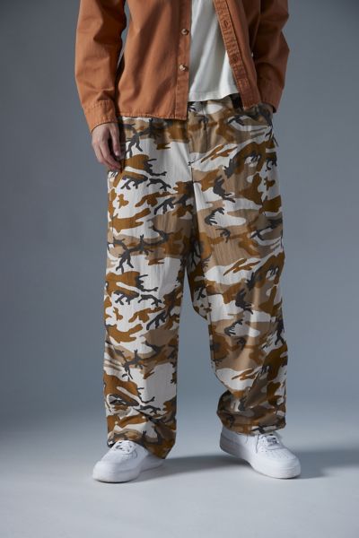 BDG Baggy Ripstop Camo Balloon Pant | Urban Outfitters Canada