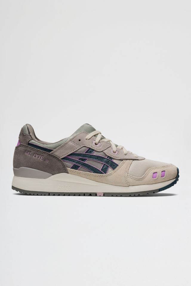 ASICS GEL-Lyte III OG Sportstyle Sneakers | Urban Outfitters