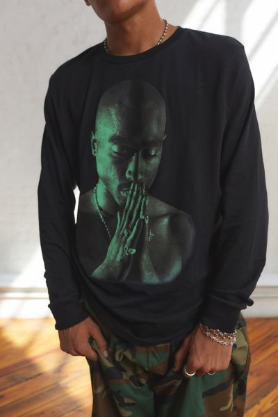 tupac sweatshirt urban outfitters