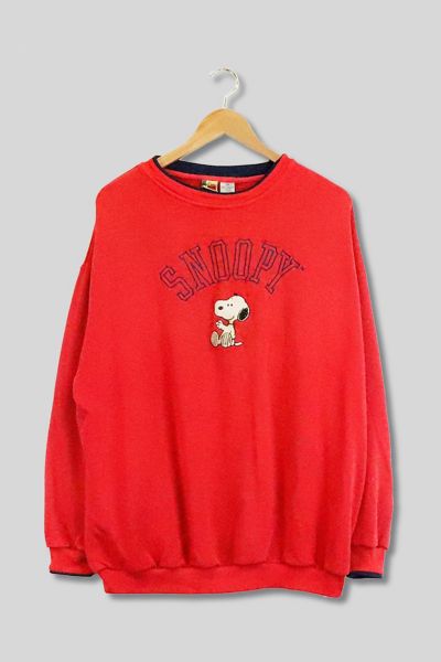 Amazon.com: Peanuts Men's Snoopy Sweatshirt - Chest & Back