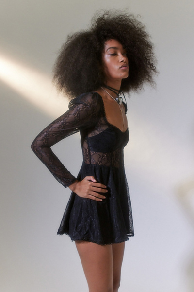 Pickelect Robe Barboteuse Californienne Avec Short, Robe En Dentelle Pavée, Col En V, Jupe En Dentelle De Couleur Unie Pour Femme, Violet, XL