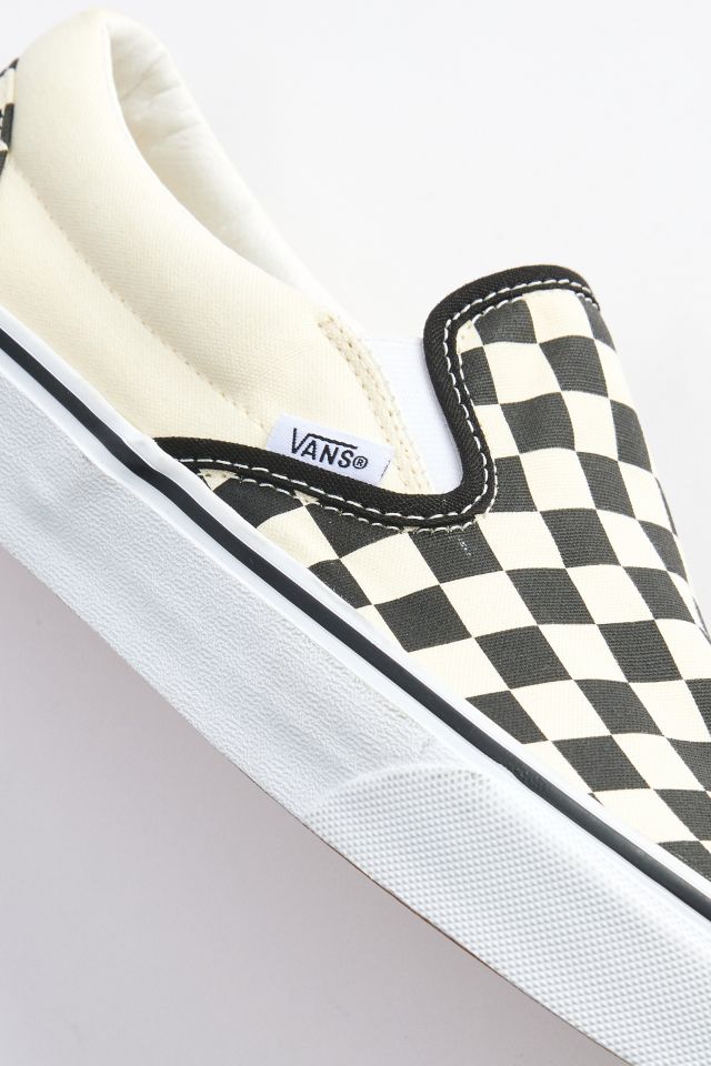 High top checkered shop vans urban outfitters