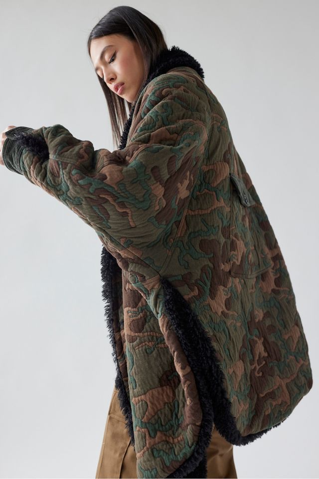 FRIED RICE Dolman Reversible Camo Quilted Coat | Urban Outfitters