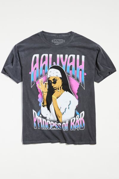 Aaliyah shirt 2025 urban outfitters