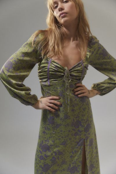 UO Kitty Printed Puff Sleeve Midi Dress Product Page