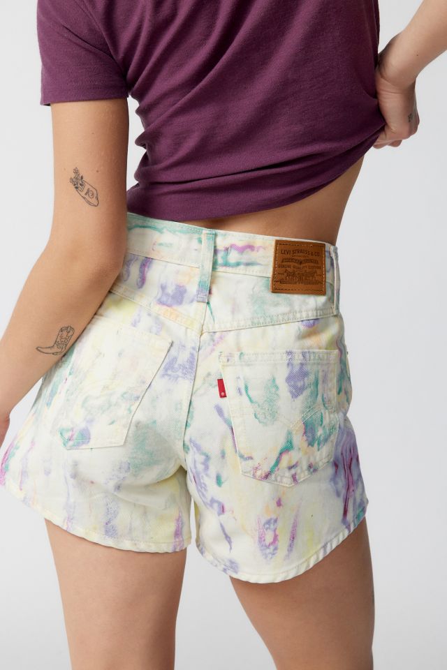 Levi's '80s Mom Short - Make A Difference – Alice & Wonder