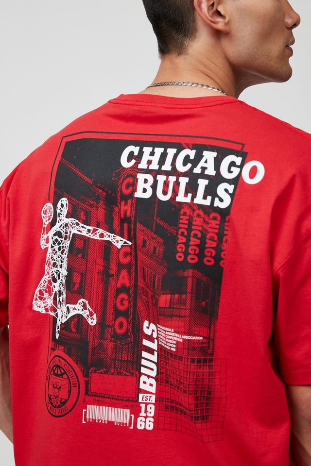 ULTRA GAME Chicago Bulls Big City Boxy Fit Tee | Urban Outfitters