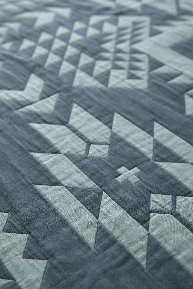 Turquoise Cotton Matelasse Blanket with Geometric Pattern