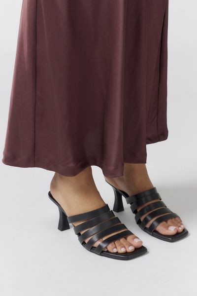 SEYCHELLES BIG DREAMS HEELED SANDAL IN BLACK, WOMEN'S AT URBAN OUTFITTERS
