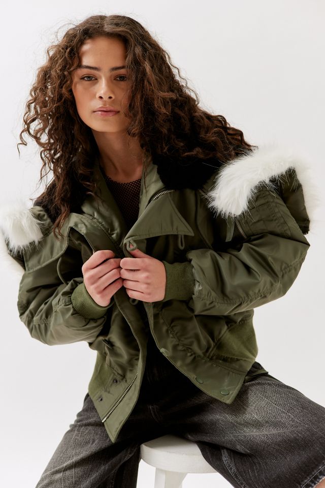 UO Y2K Convertible Puffer Jacket | Urban Outfitters